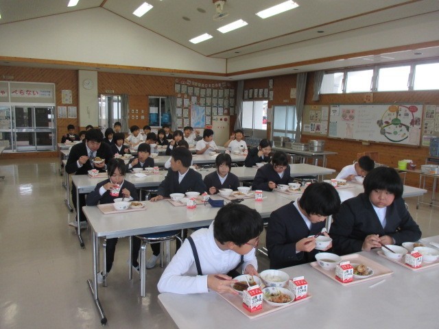 https://tsuyama.schoolweb.ne.jp/3310017/blog_img/106316368?tm=20241127194340