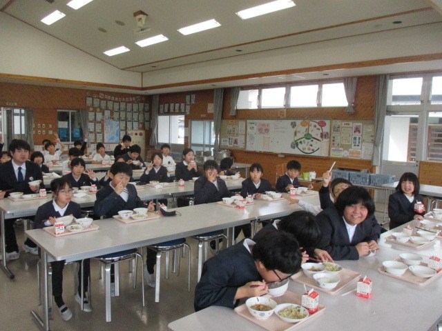 https://tsuyama.schoolweb.ne.jp/3310017/blog_img/156185657?tm=20241220204604