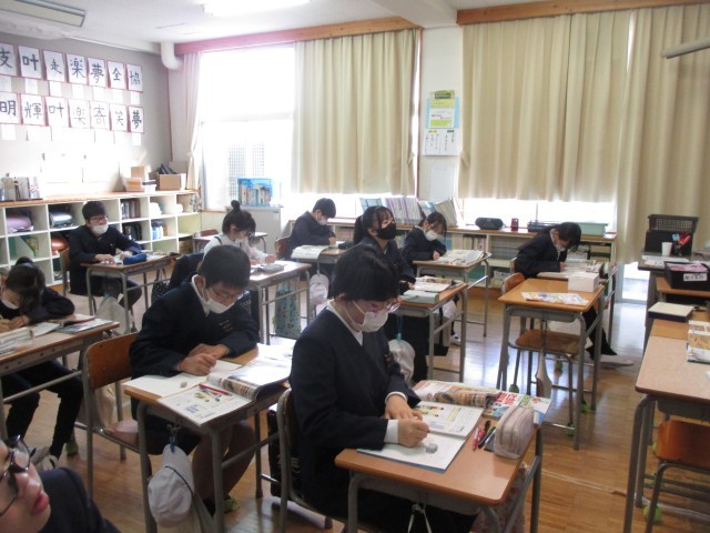 https://tsuyama.schoolweb.ne.jp/3310017/blog_img/189137870?tm=20250109193457