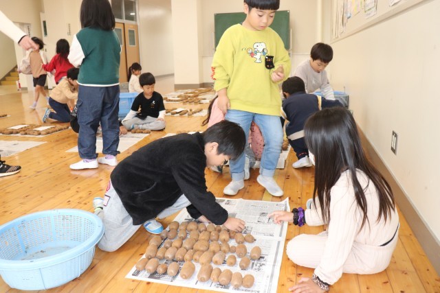 https://tsuyama.schoolweb.ne.jp/3310020/blog_img/77588447?tm=20241115110555