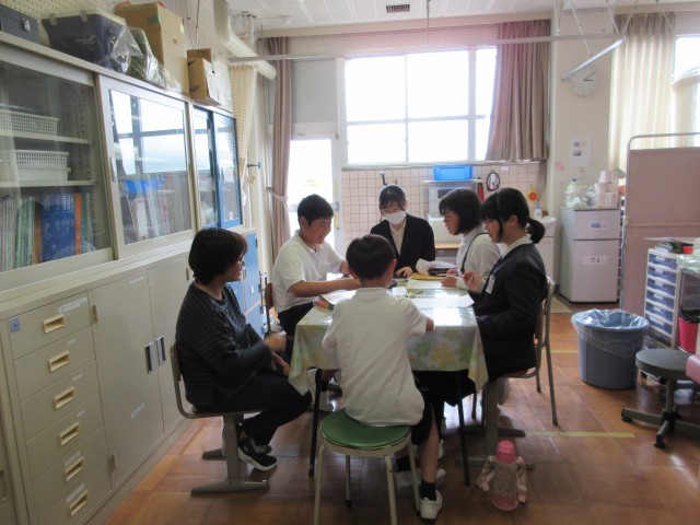 保健給食委員会